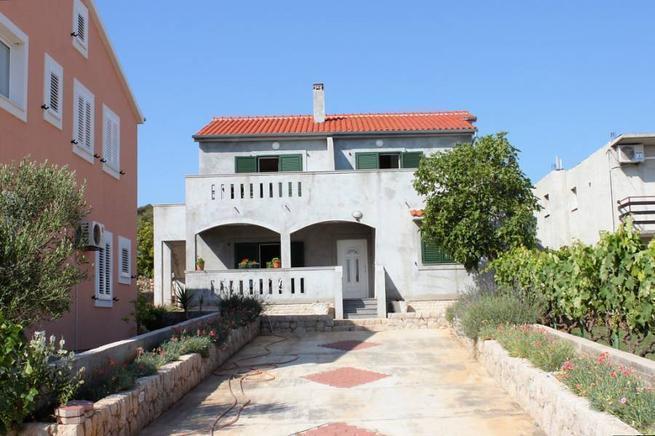 Banj Apartments Pasman מראה חיצוני תמונה